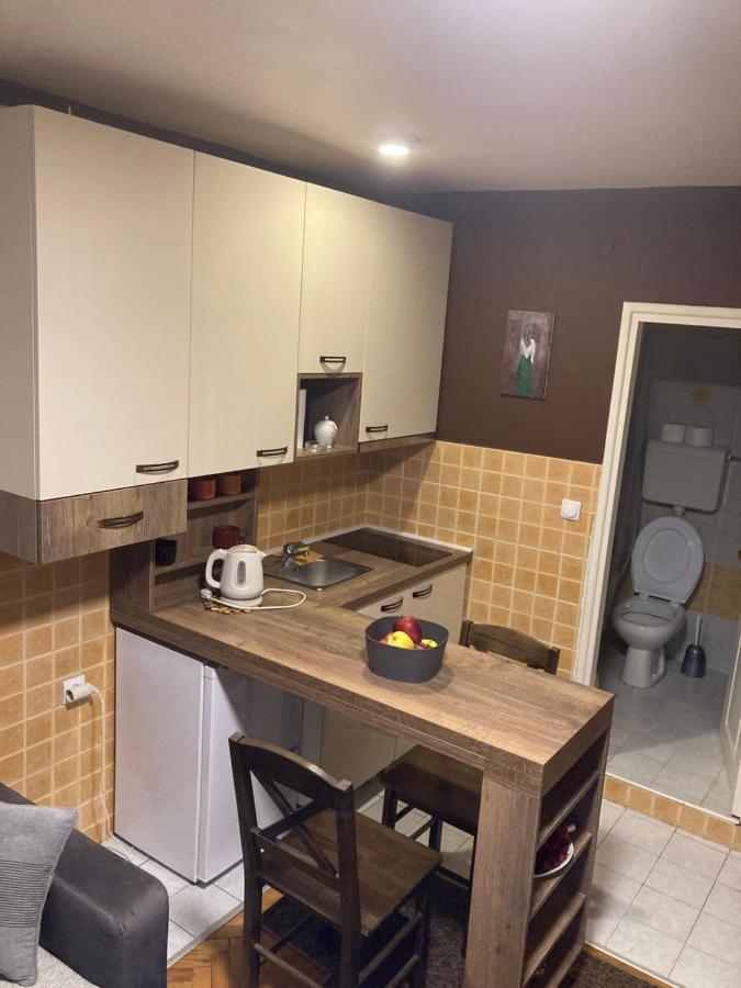 Sofi Apartment Ni Esterno foto